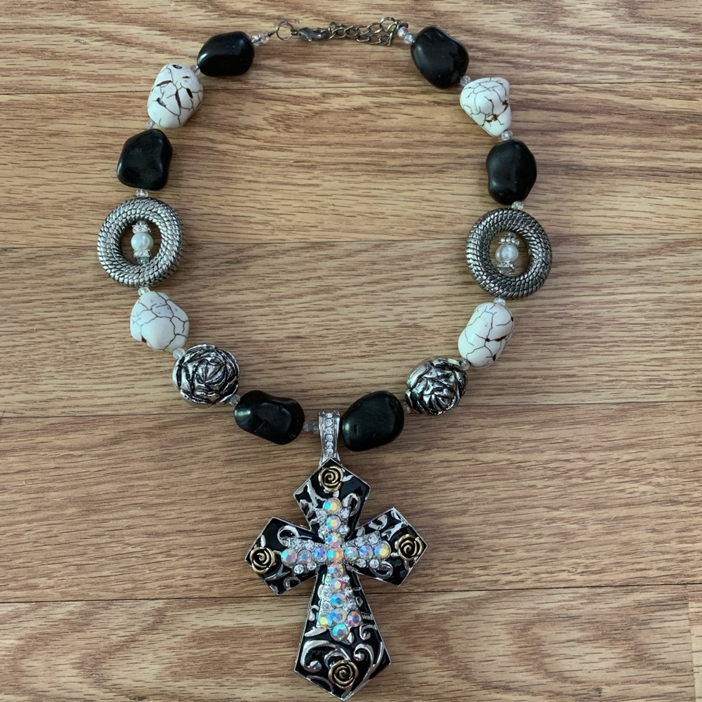 Country Necklace